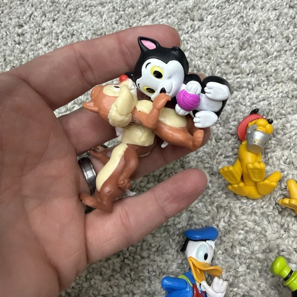 Disney PVC + Figures huge lot mickey Minnie Pluto chip dale goofy (AS IS)